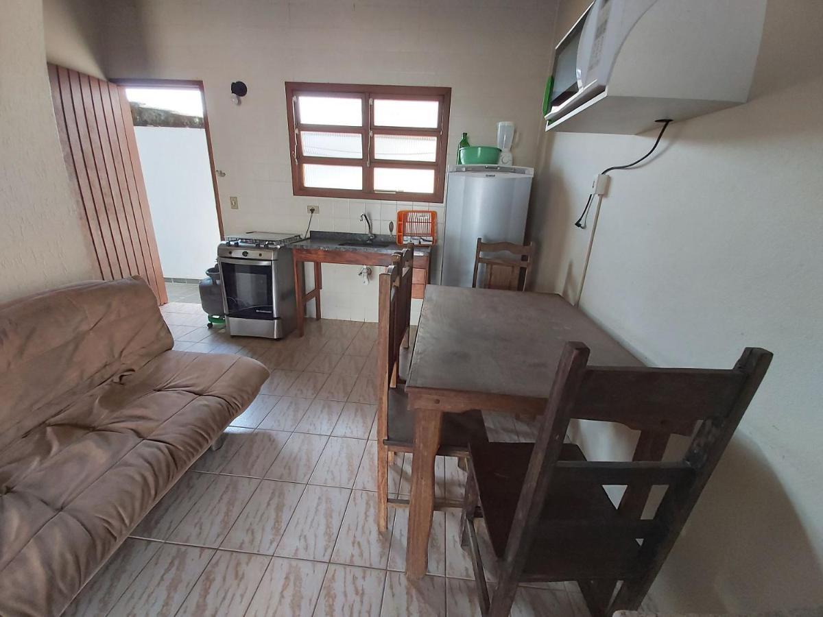 0006.03 - Maranduba - Chale - 1 Dorm - 5 Pess - 3 Quadras Do Mar - Piscina Coletiva - Wifi Villa Ubatuba Ngoại thất bức ảnh