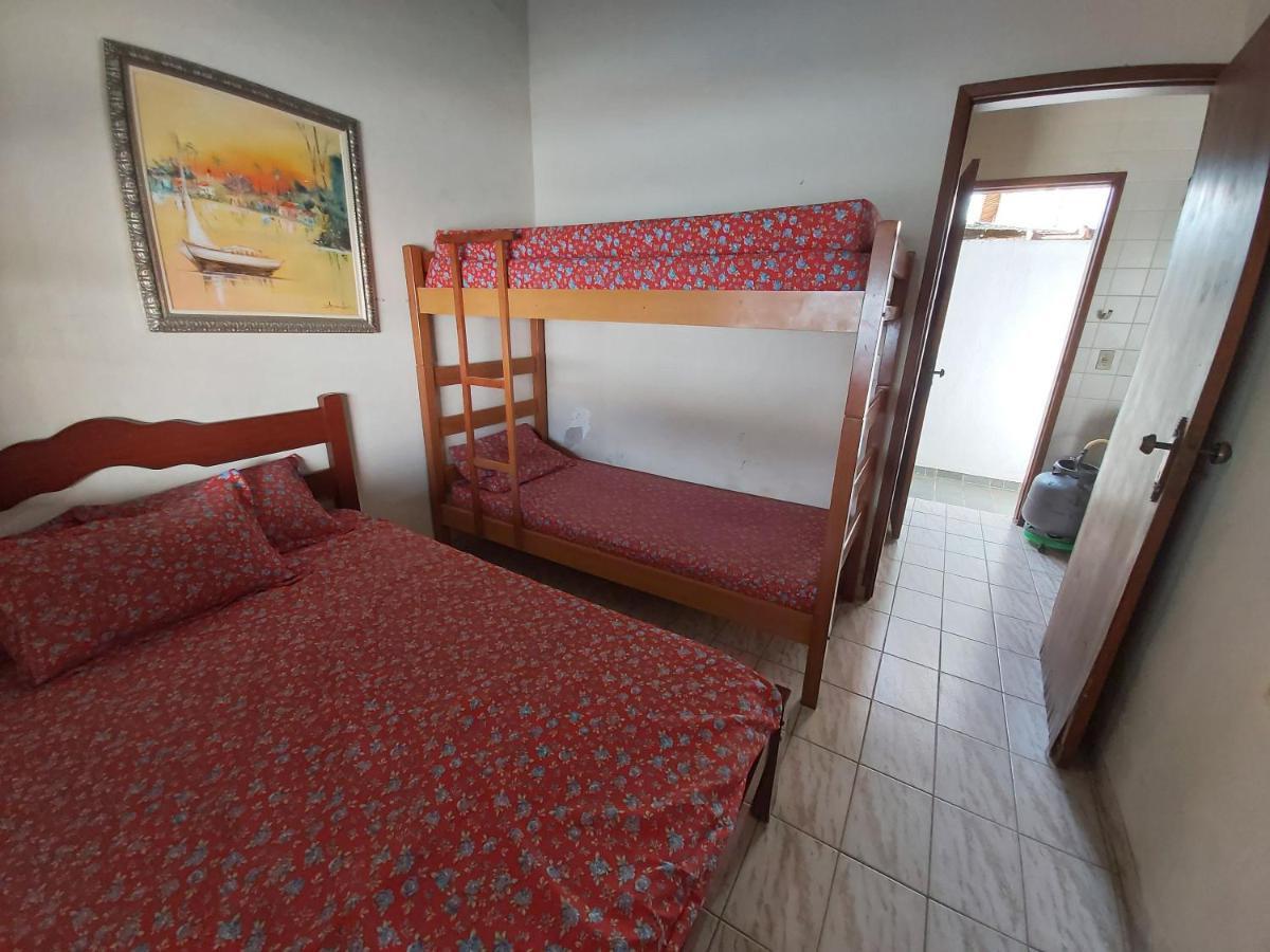 0006.03 - Maranduba - Chale - 1 Dorm - 5 Pess - 3 Quadras Do Mar - Piscina Coletiva - Wifi Villa Ubatuba Ngoại thất bức ảnh